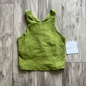 Spacedye Focus Cropped Tank in Fern Green Heather